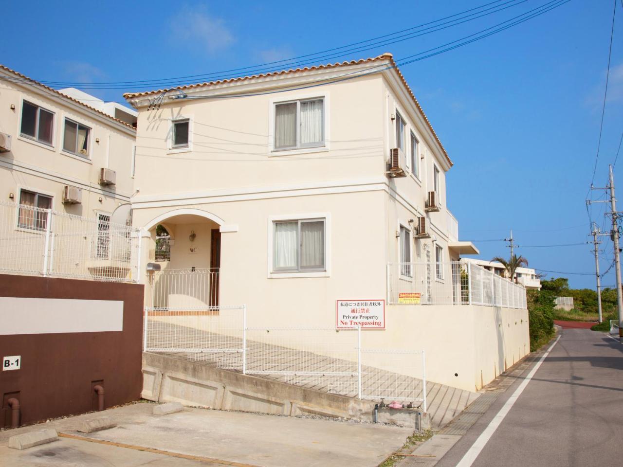 Kariyushi Condominium Resort Residential Del Sol Okinawa Uruma Exterior photo